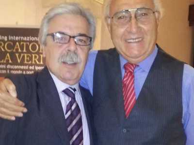 �Grazie all'amicizia di Zambetta con Pippo Baudo ho anche avuto la possibilit� di condurre con il famoso presentatore molte delle serate finali di �Miss Italia�, sempre in Puglia�
